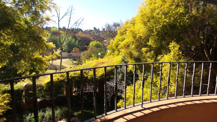 4 Bedroom Property for Sale in Waterkloof Ridge Gauteng
