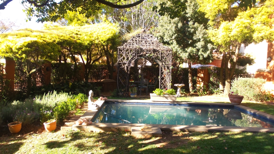 4 Bedroom Property for Sale in Waterkloof Ridge Gauteng