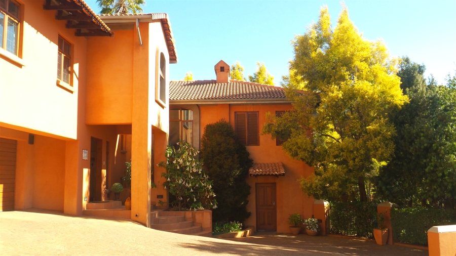 4 Bedroom Property for Sale in Waterkloof Ridge Gauteng