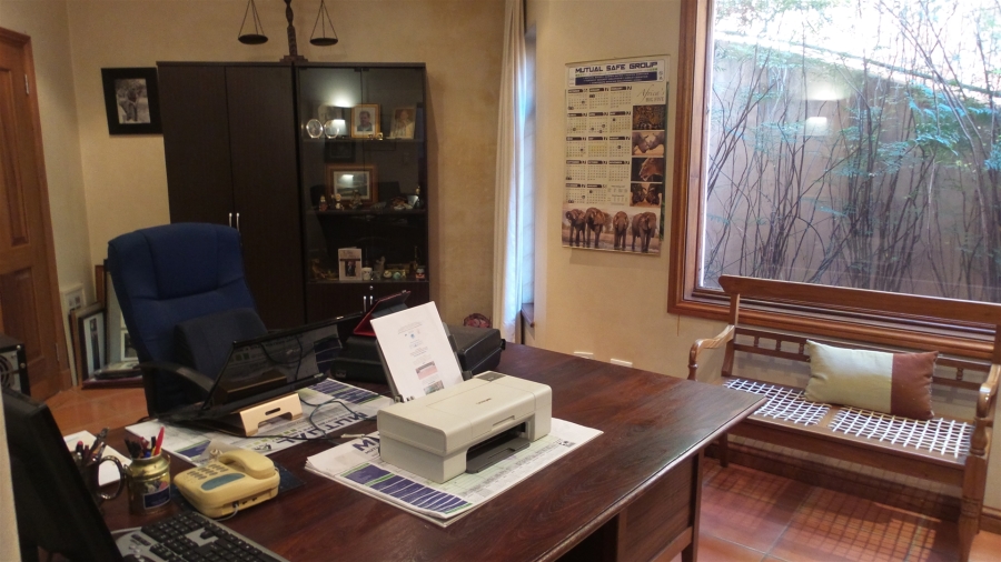 4 Bedroom Property for Sale in Waterkloof Ridge Gauteng