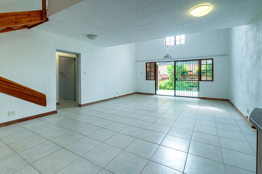 4 Bedroom Property for Sale in Die Wilgers Gauteng