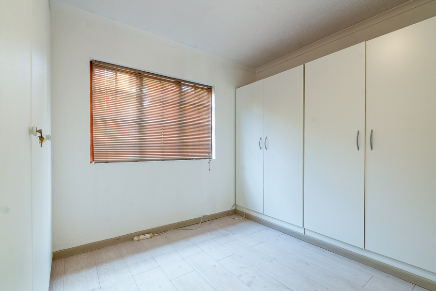 4 Bedroom Property for Sale in Die Wilgers Gauteng