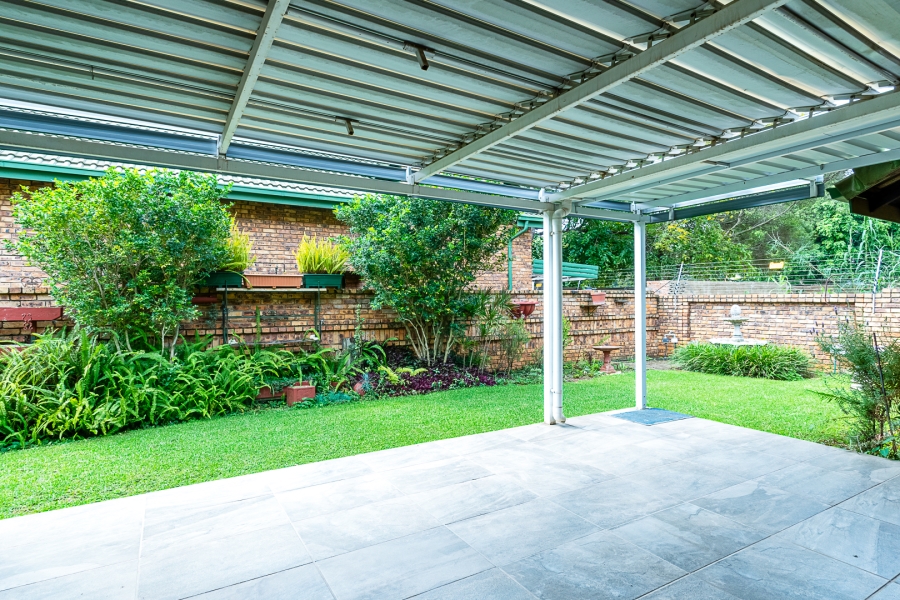 4 Bedroom Property for Sale in Die Wilgers Gauteng