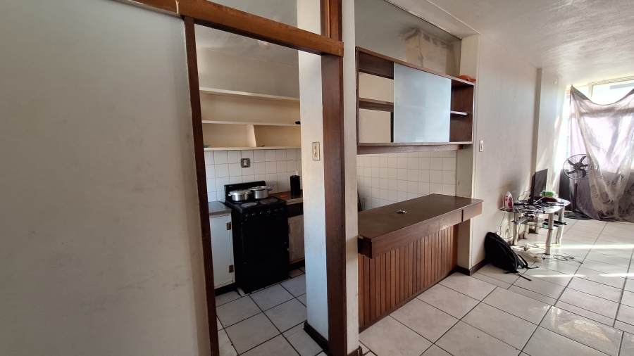 1 Bedroom Property for Sale in Sunnyside Gauteng