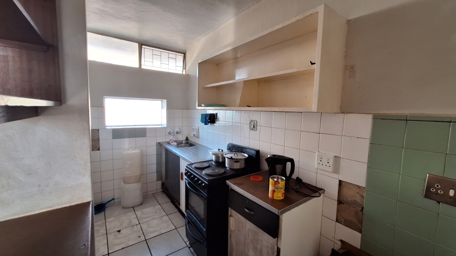 1 Bedroom Property for Sale in Sunnyside Gauteng
