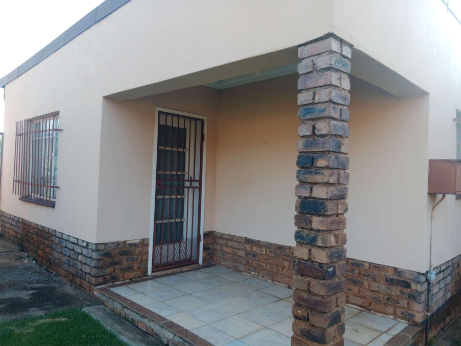 7 Bedroom Property for Sale in Swacina Park A H Gauteng