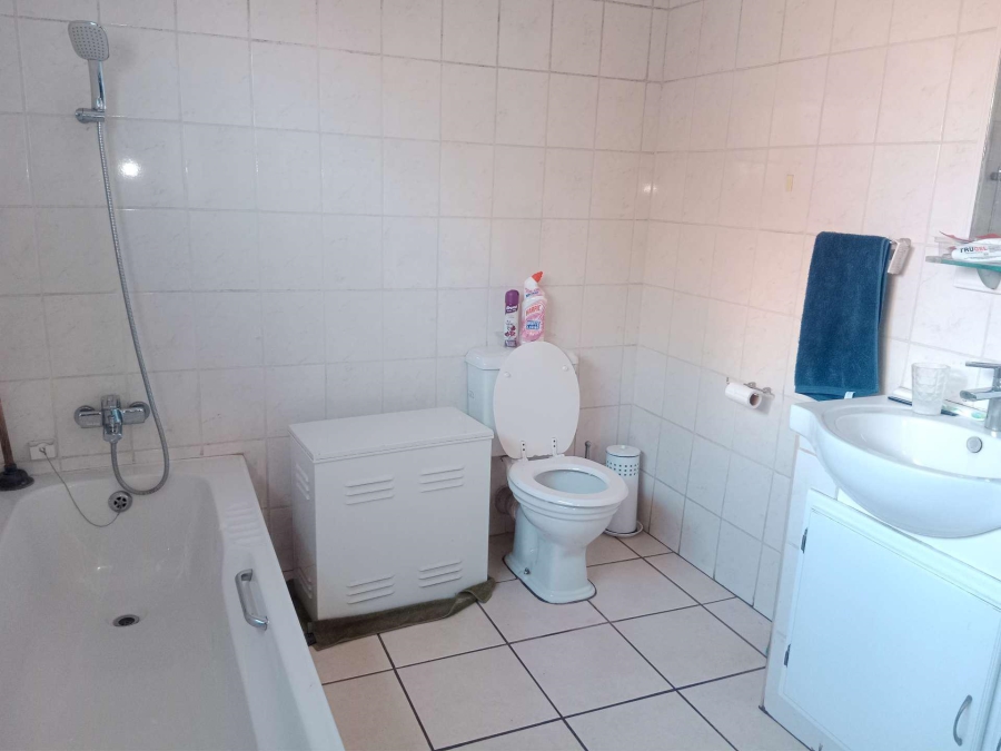 7 Bedroom Property for Sale in Swacina Park A H Gauteng