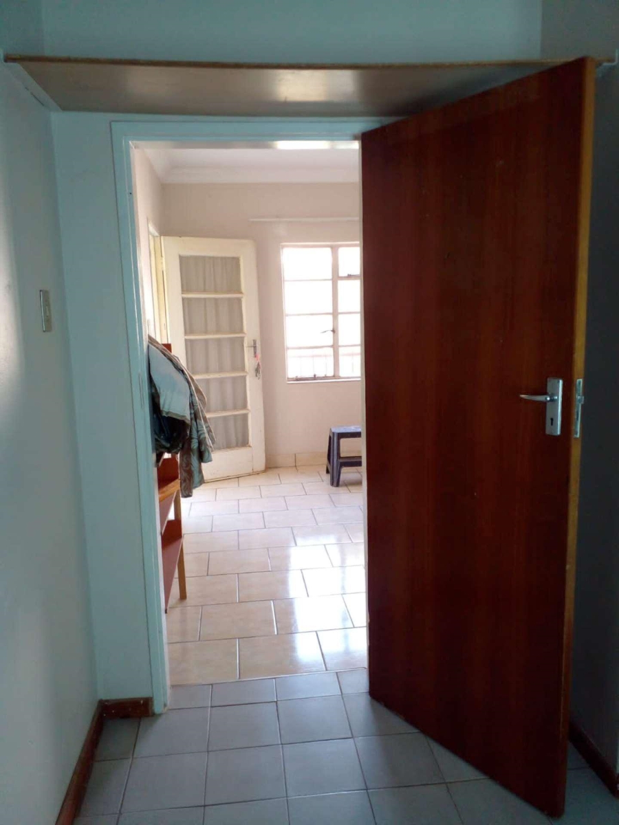 7 Bedroom Property for Sale in Swacina Park A H Gauteng
