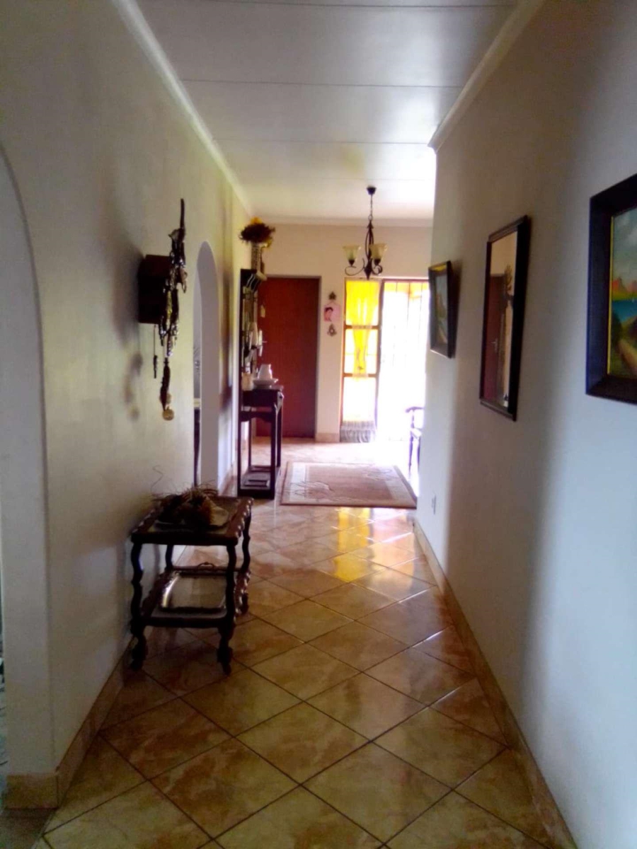 7 Bedroom Property for Sale in Swacina Park A H Gauteng