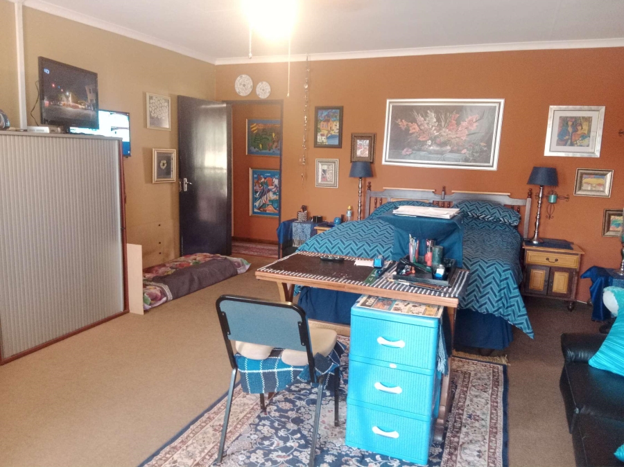 5 Bedroom Property for Sale in Swacina Park A H Gauteng