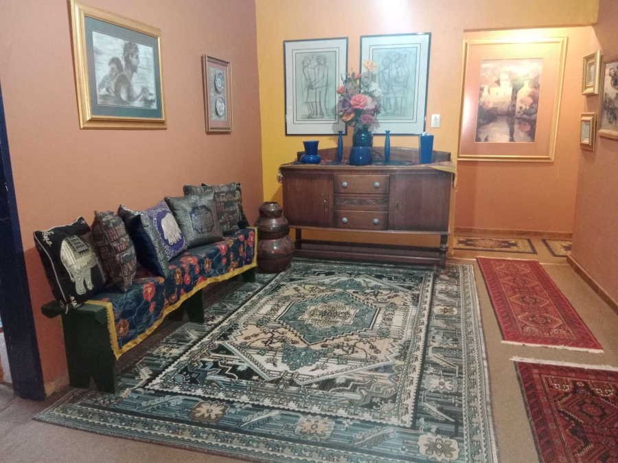 5 Bedroom Property for Sale in Swacina Park A H Gauteng