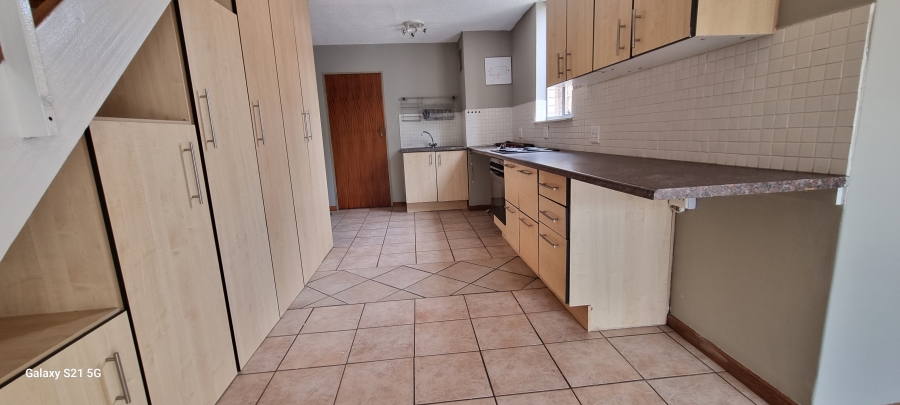 1 Bedroom Property for Sale in Hillcrest Gauteng