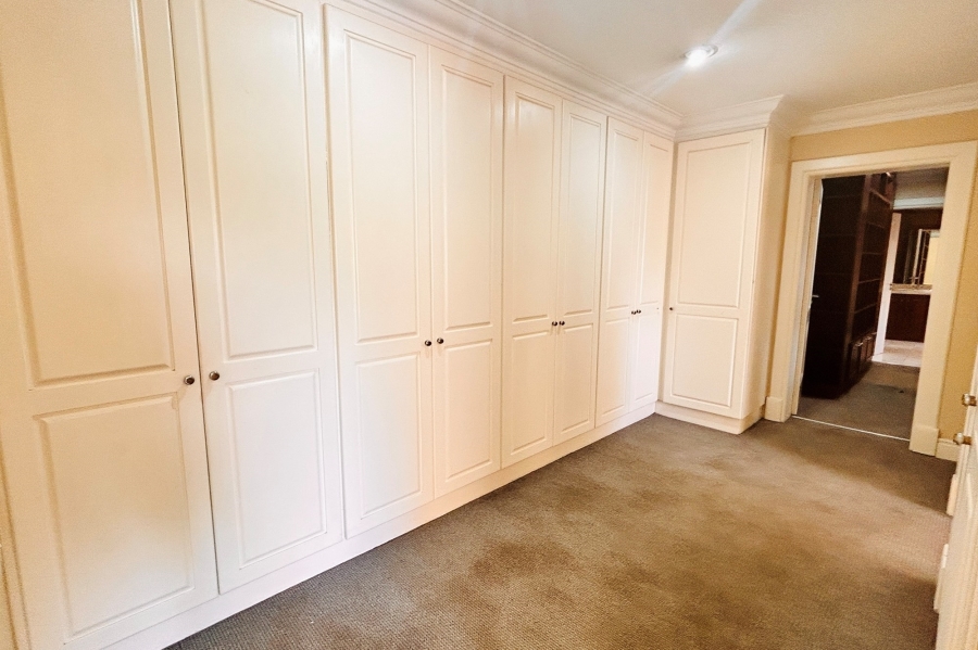 4 Bedroom Property for Sale in Waterkloof Park Gauteng