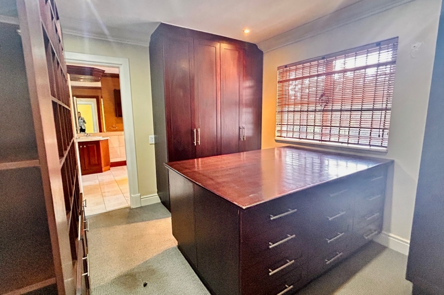 4 Bedroom Property for Sale in Waterkloof Park Gauteng