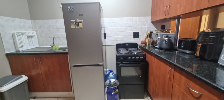 2 Bedroom Property for Sale in Hillcrest Gauteng