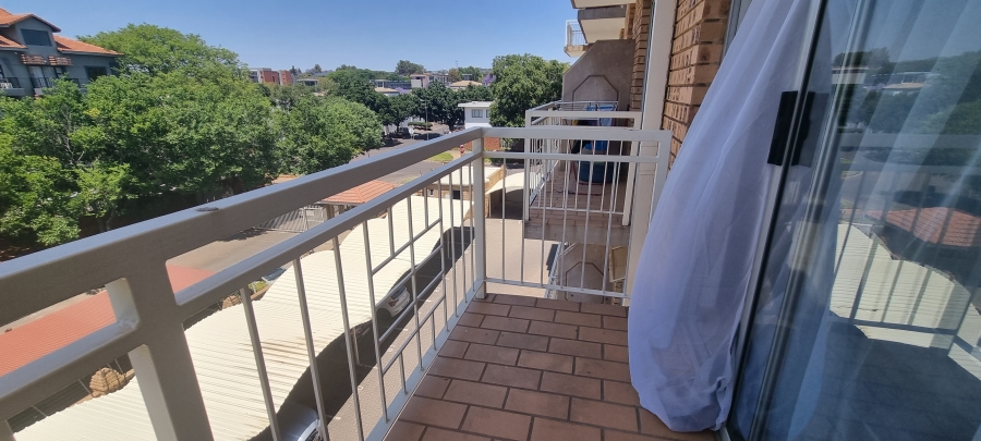 2 Bedroom Property for Sale in Hillcrest Gauteng