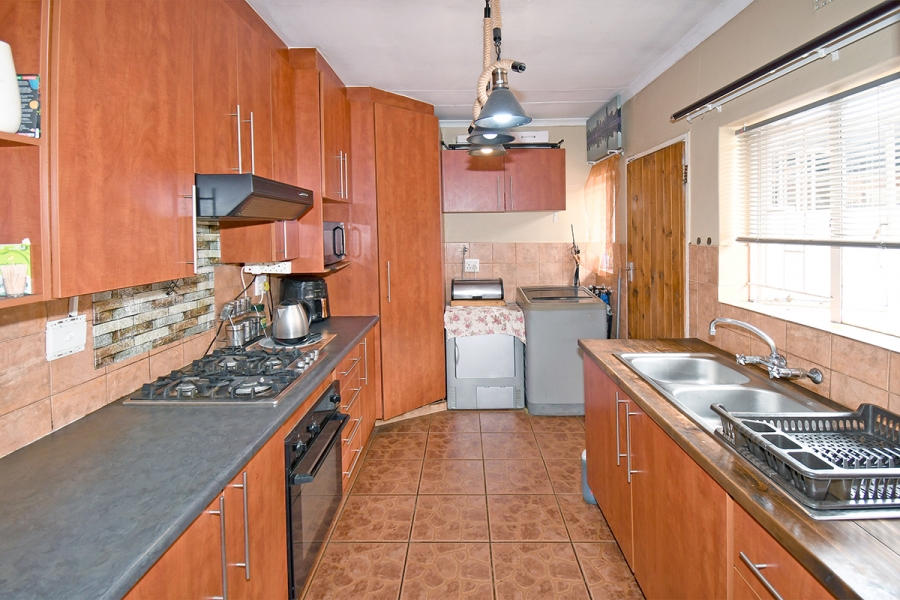 3 Bedroom Property for Sale in Randgate Gauteng