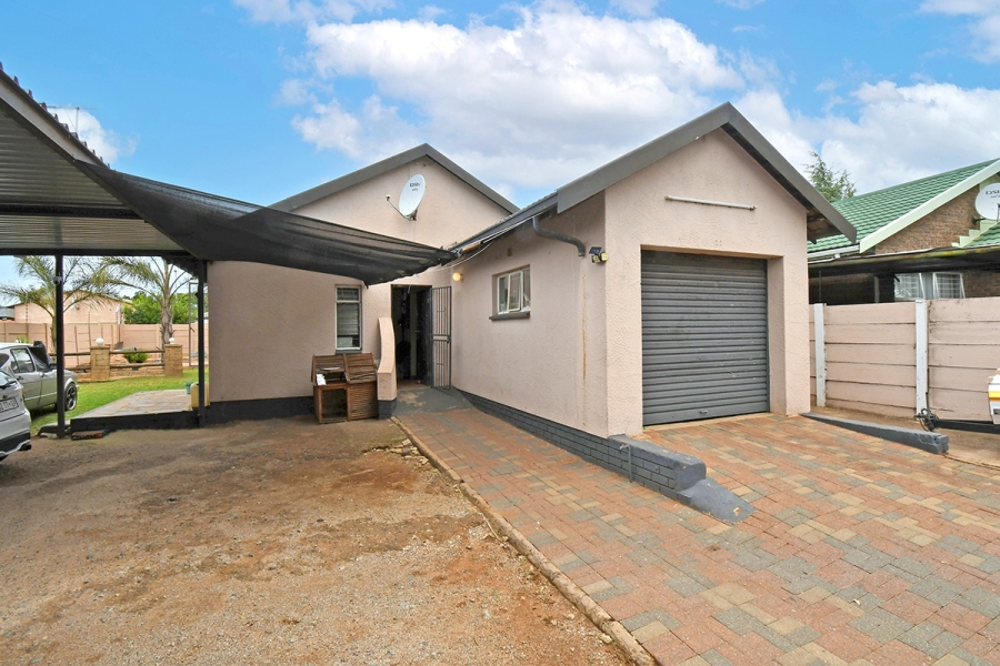 3 Bedroom Property for Sale in Randgate Gauteng