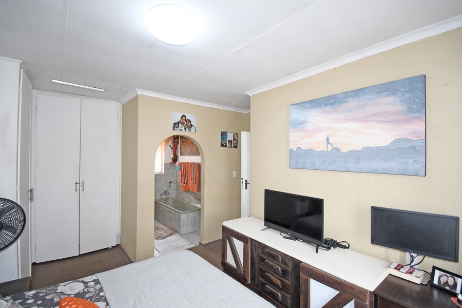 3 Bedroom Property for Sale in Randgate Gauteng