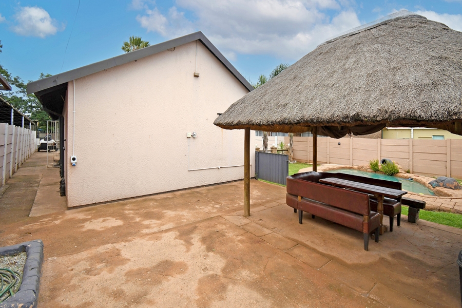 3 Bedroom Property for Sale in Randgate Gauteng