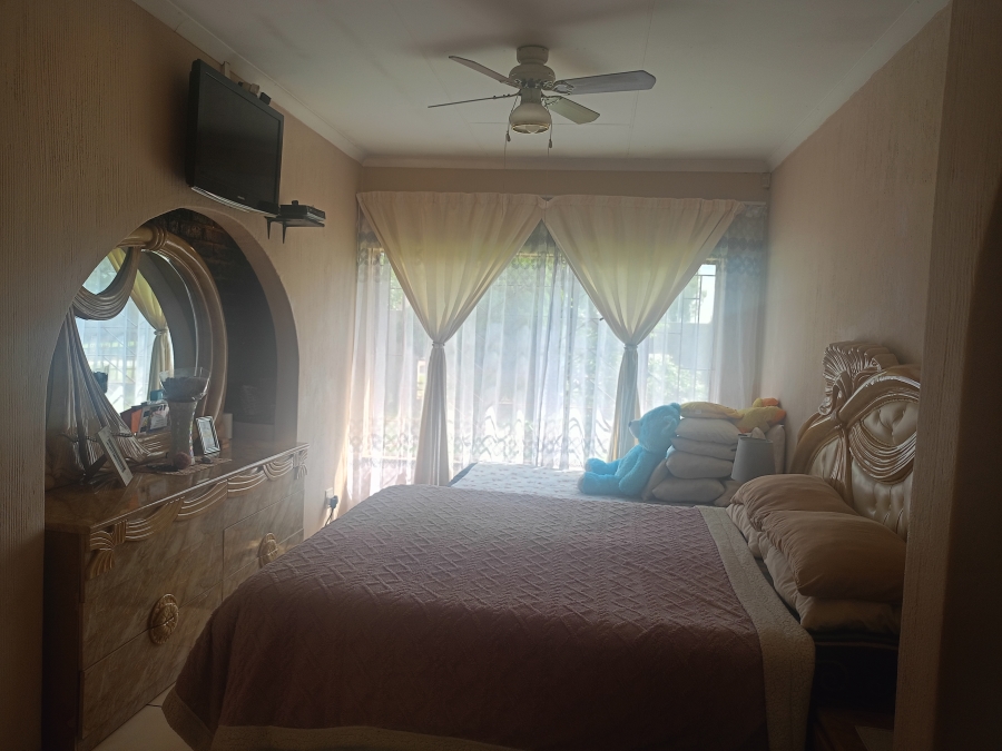 2 Bedroom Property for Sale in Waldrift Gauteng
