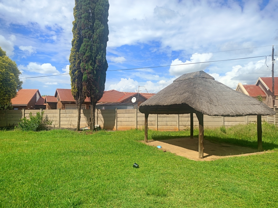 2 Bedroom Property for Sale in Waldrift Gauteng
