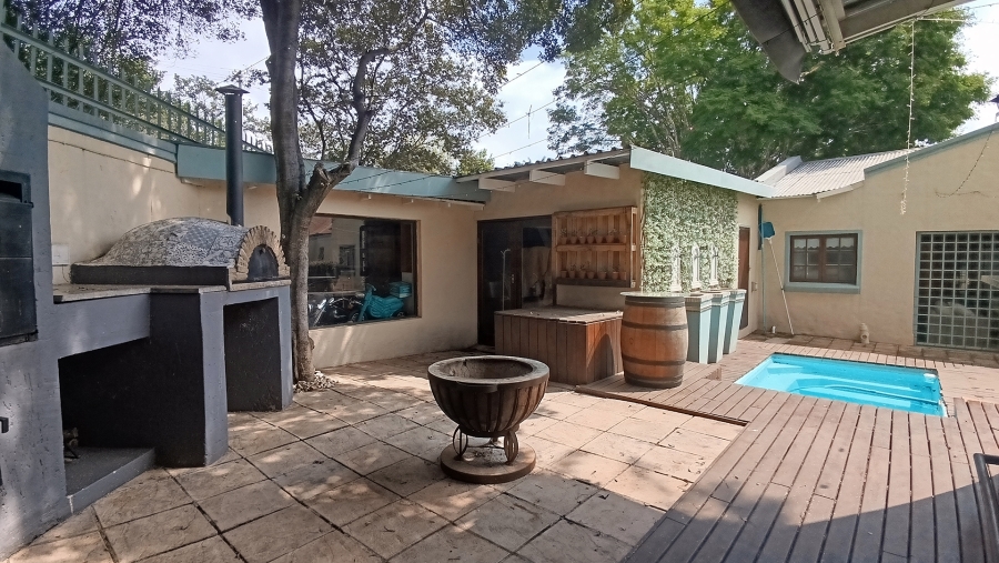 3 Bedroom Property for Sale in Riviera Gauteng