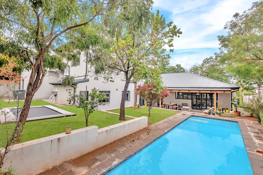 3 Bedroom Property for Sale in Greenside Gauteng