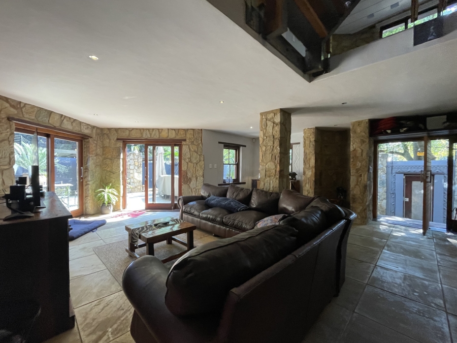 2 Bedroom Property for Sale in Ashlea Gardens Gauteng