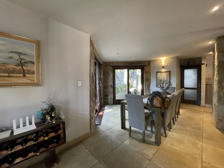 2 Bedroom Property for Sale in Ashlea Gardens Gauteng