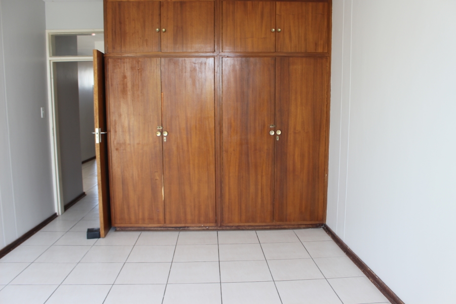 2 Bedroom Property for Sale in Florida Park Gauteng