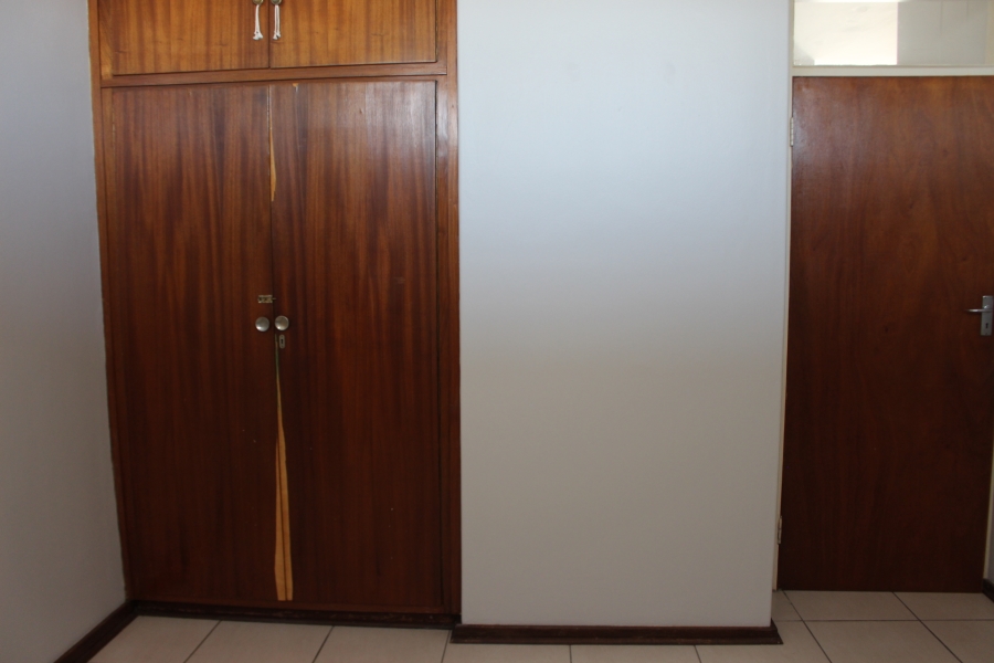 2 Bedroom Property for Sale in Florida Park Gauteng