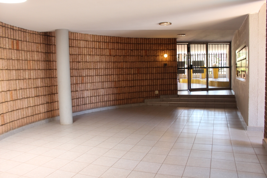 2 Bedroom Property for Sale in Florida Park Gauteng