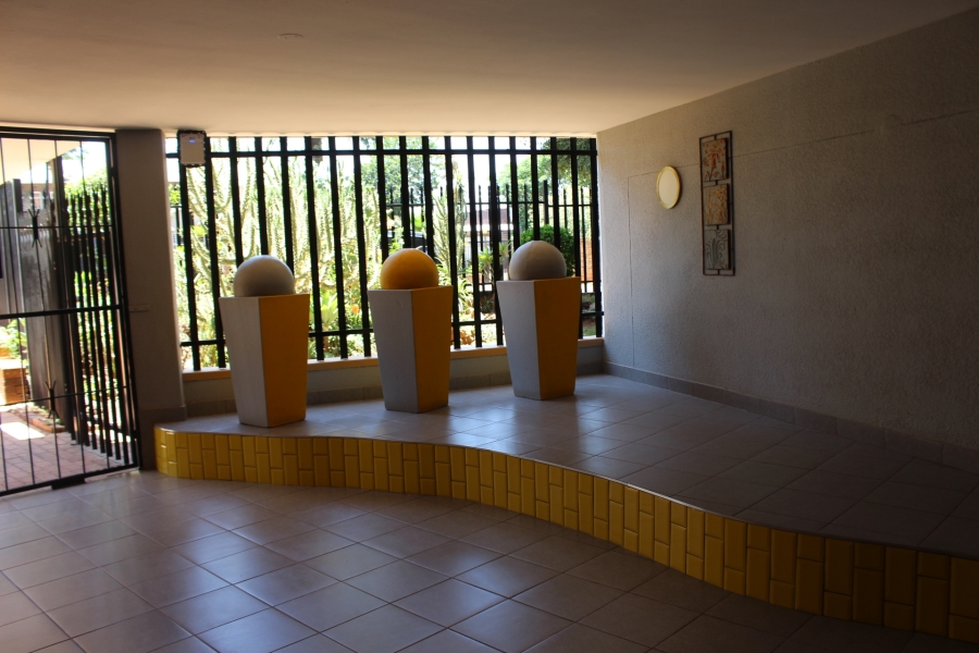 2 Bedroom Property for Sale in Florida Park Gauteng