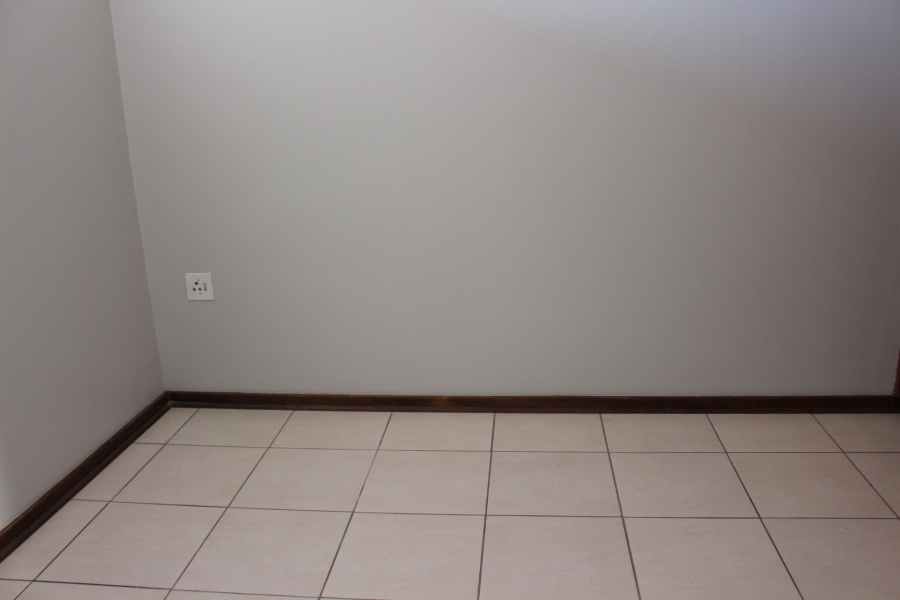2 Bedroom Property for Sale in Florida Park Gauteng