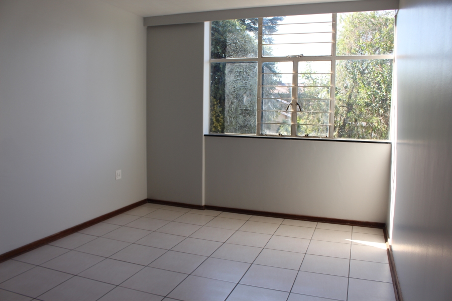 2 Bedroom Property for Sale in Florida Park Gauteng