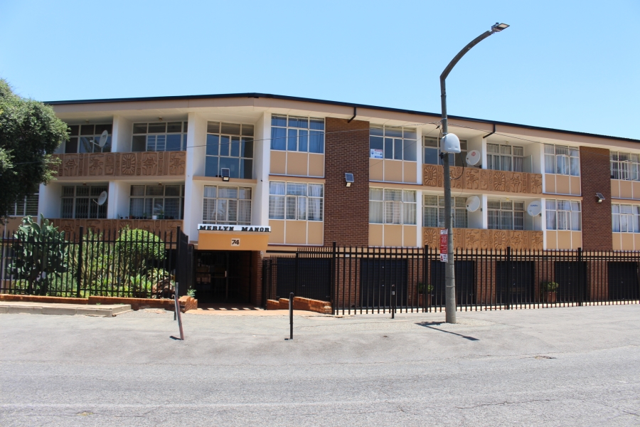 2 Bedroom Property for Sale in Florida Park Gauteng