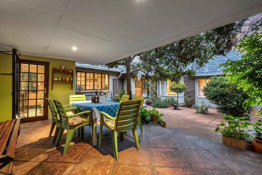 4 Bedroom Property for Sale in Parktown North Gauteng