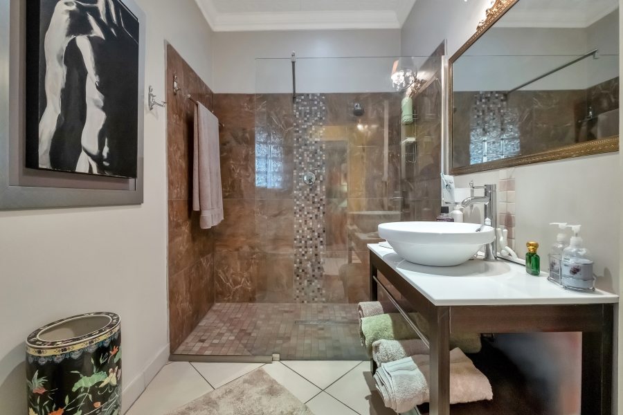 4 Bedroom Property for Sale in Parktown North Gauteng