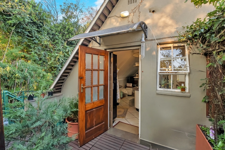 4 Bedroom Property for Sale in Parktown North Gauteng