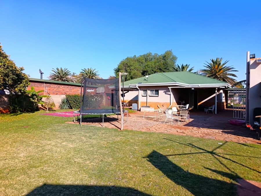 3 Bedroom Property for Sale in Meyerton Central Gauteng