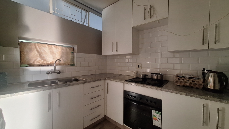 1 Bedroom Property for Sale in Sunnyside Gauteng