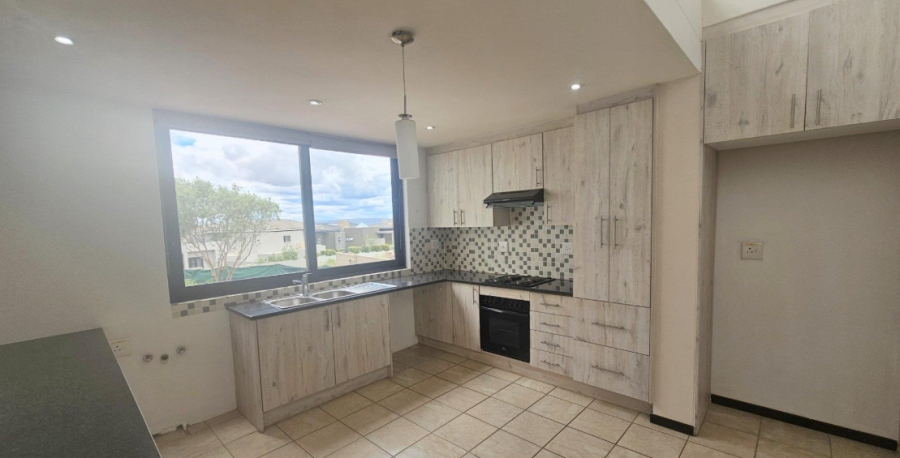 1 Bedroom Property for Sale in Lombardy Estate Gauteng
