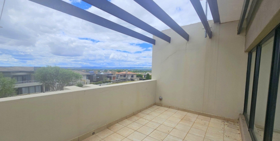 1 Bedroom Property for Sale in Lombardy Estate Gauteng
