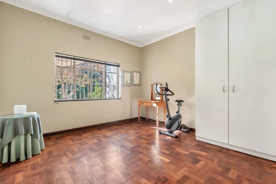 4 Bedroom Property for Sale in Greenside Gauteng