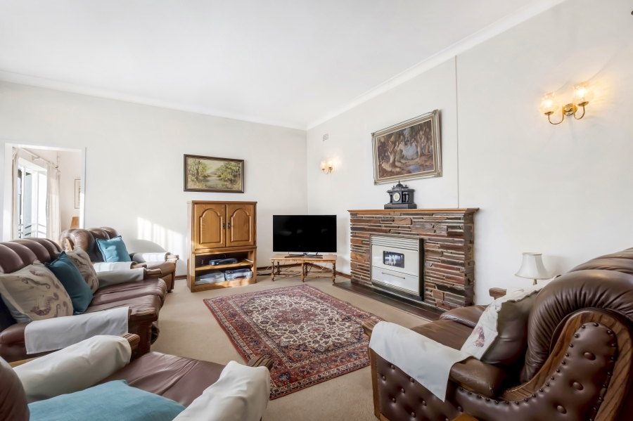 5 Bedroom Property for Sale in Emmarentia Gauteng