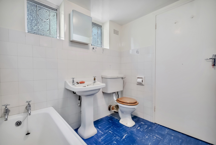 5 Bedroom Property for Sale in Emmarentia Gauteng