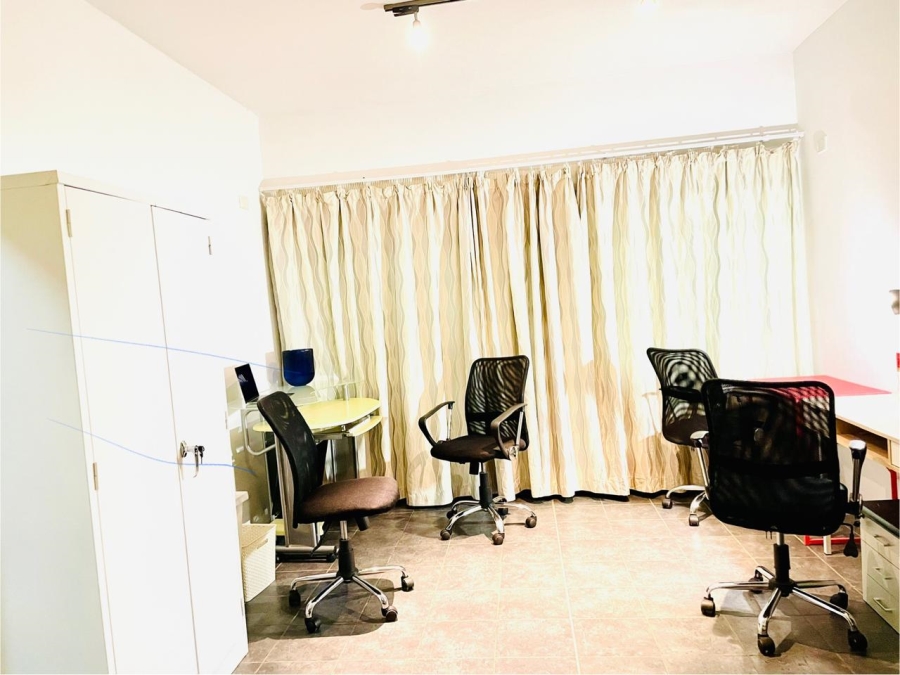 2 Bedroom Property for Sale in Midridge Park Gauteng