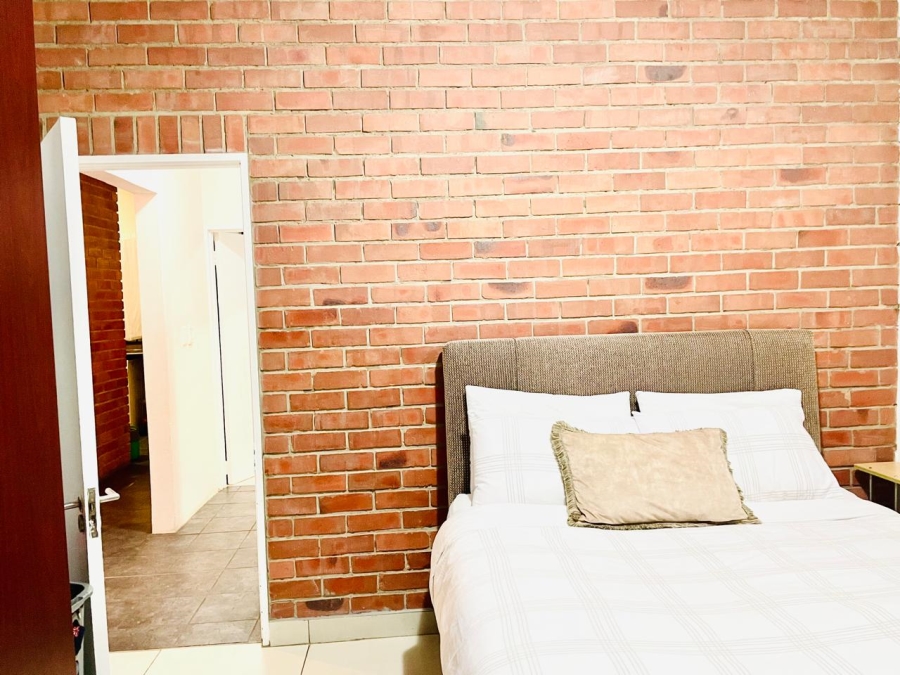 2 Bedroom Property for Sale in Midridge Park Gauteng