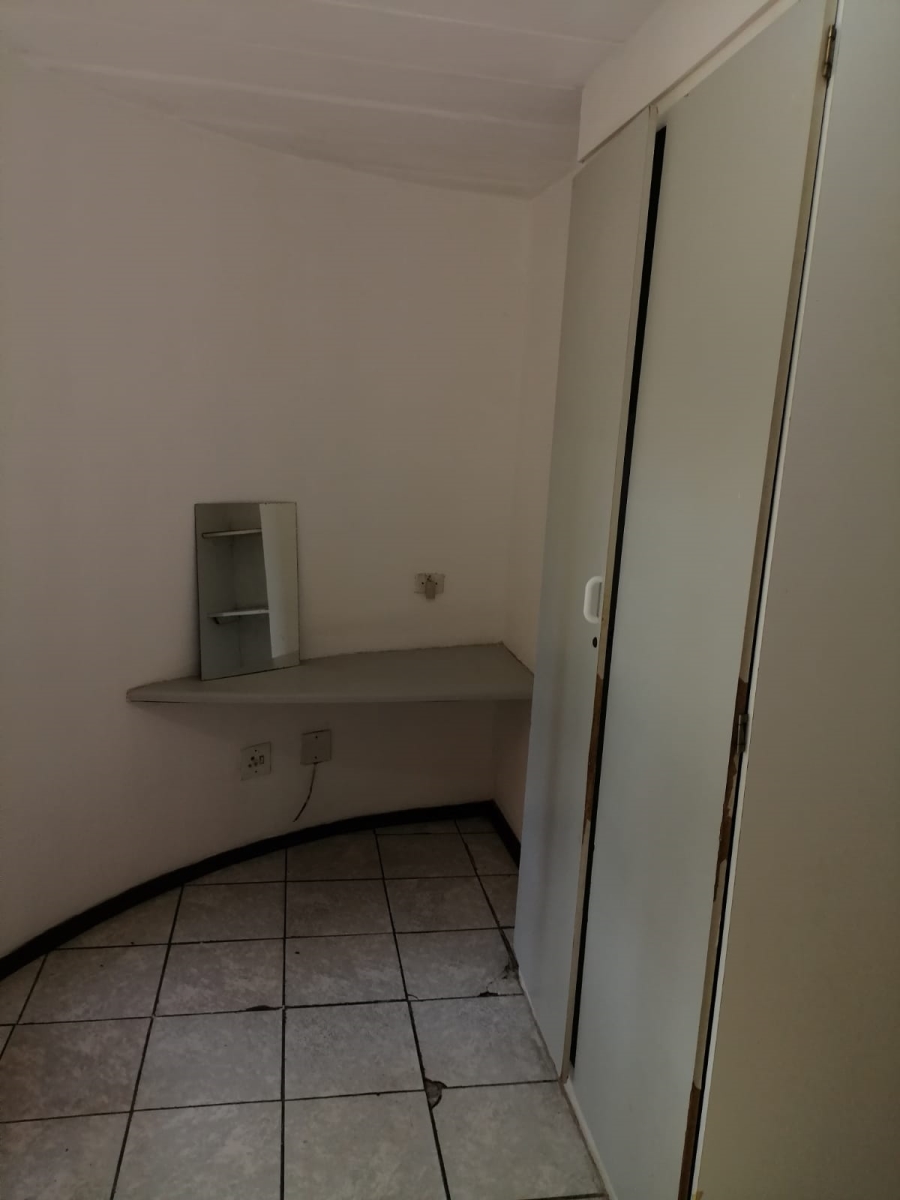 2 Bedroom Property for Sale in Hatfield Gauteng